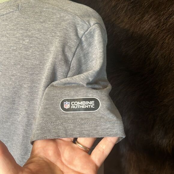 Under Armour Green Bay packers t-shirt M (6015B) - Picture 6 of 7